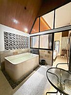 Mamifokobo Hotel & Glamping