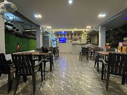 Aariv Comforts Baga