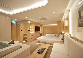 UH Suite The Coex