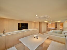 UH Suite The Coex