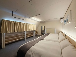Reno bld 301
