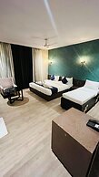 Hotel Elegant inn- Ichhapore
