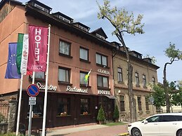 Hotel Gloria Budapest City Center