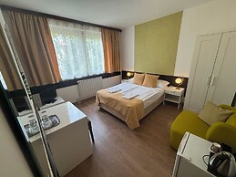 Hotel Gloria Budapest City Center