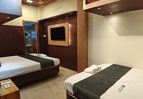 Grand Inn