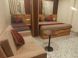 Grand Inn