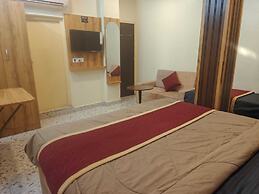 Grand Inn