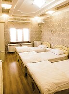 Durdona Guest House