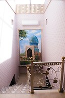 Durdona Guest House