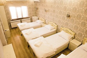 Durdona Guest House