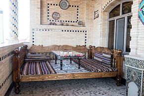 Durdona Guest House