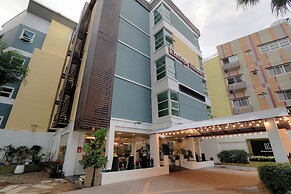 Klassique Sukhumvit Hotel