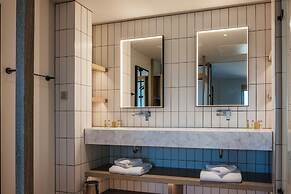 IXORA Hotel and Spa