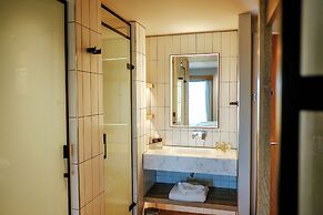 IXORA Hotel and Spa
