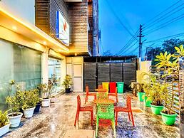 Hotel Mavens House