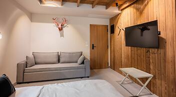 The Pines Bucegi Lodge