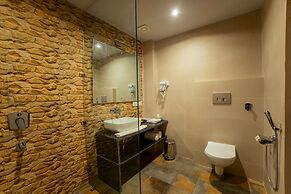 Vanya Forest Resort