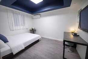 Aroma Hotel