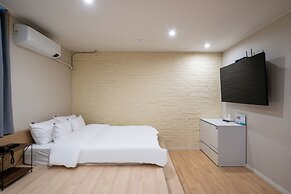 GOYU HOTEL
