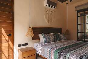 Boutique Condo w Private Pool in La Veleta