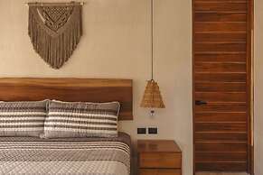 Boutique Condo w Private Pool in La Veleta