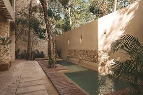 Boutique Condo w Private Pool in La Veleta