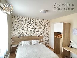 Logis Hotel Restaurant Le Laurier Fleuri