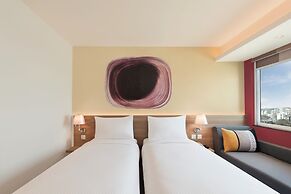 Ibis Mumbai Bkc