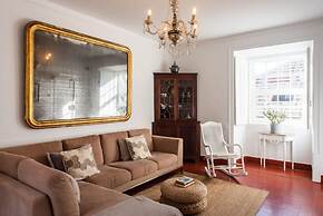 Luxury Building With Rooftop in Central Ericeira