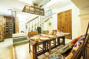 Opulent Antique 3br Villa in Gurugram