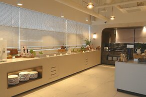 EL STAY Hotel Residence