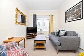 JOIVY Rose Street Hideaway