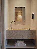 Akria Seaside Suites