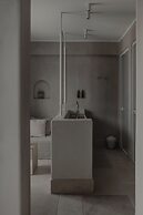 Akria Seaside Suites