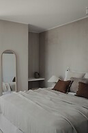 Akria Seaside Suites