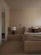 Akria Seaside Suites