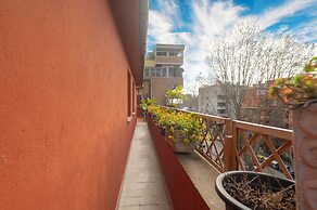 Romantic Terraced Escape in Prati