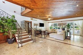 Golf-Front Villa in Puntacana Resort