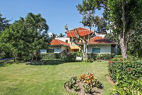 Golf-Front Villa in Puntacana Resort