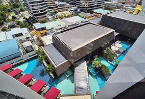 Sutra Bay