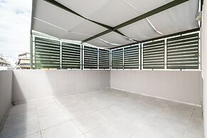 Elysee Apartments 9 B