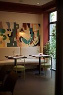 Artifact Apart Hotel