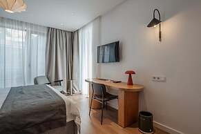 Artifact Apart Hotel