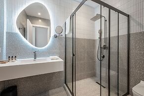 Artifact Apart Hotel