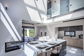 Eternity Blue Exclusive Villa - Sunrise Villas