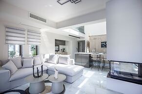 Eternity Blue Exclusive Villa - Sunrise Villas