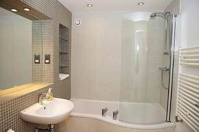 JOIVY Inviting Flat in Canonmills