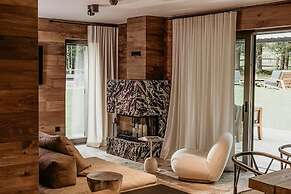 Luxury Chalet With Jacuzzi at Lake Bohinj