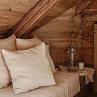 Luxury Chalet With Jacuzzi at Lake Bohinj