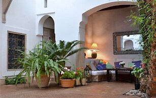 Charming Riad and Douiria Swimming Pool Private